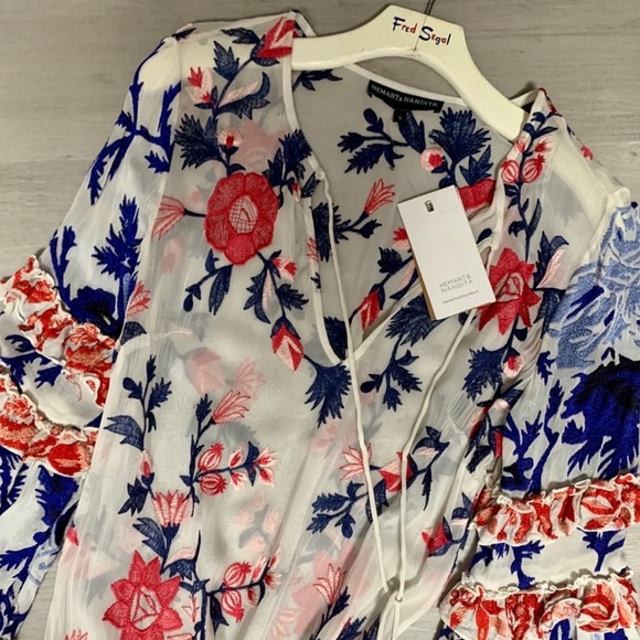 Hemant & Nandita Daria Long Dress. - Picture 5 of 9